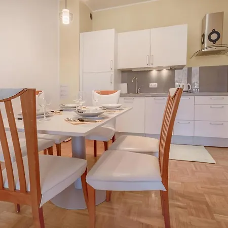 Stunning In Bohinjska Bistrica With 1 Bedrooms And Wifi * Bohinji-tó