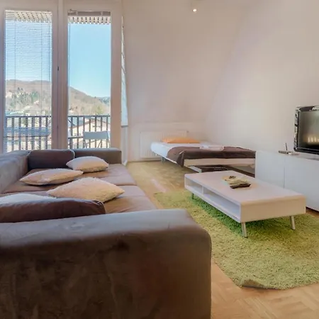 Stunning In Bohinjska Bistrica With 1 Bedrooms And Wifi Apartman Bohinji-tó