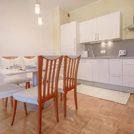 Apartman Stunning In Bohinjska Bistrica With 1 Bedrooms And Wifi *